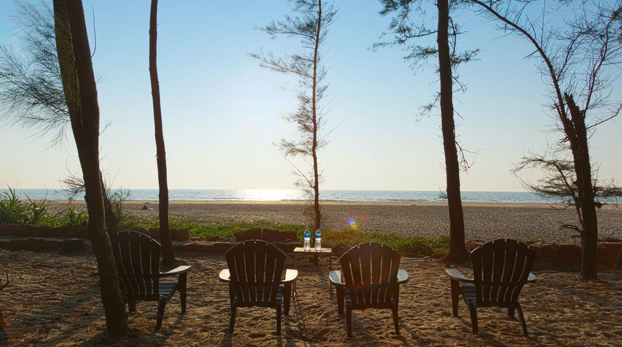 Blue Ocean Sands - On The Beach Kumta ภายนอก รูปภาพ