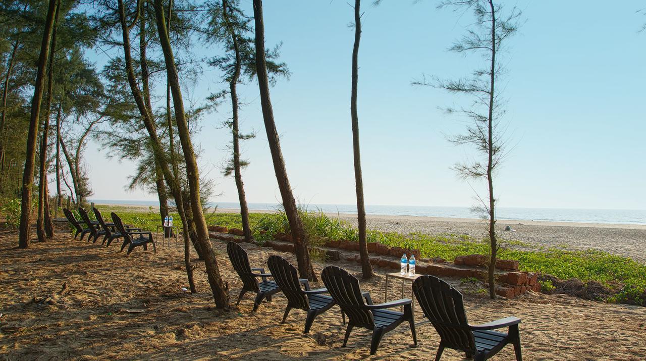Blue Ocean Sands - On The Beach Kumta ภายนอก รูปภาพ